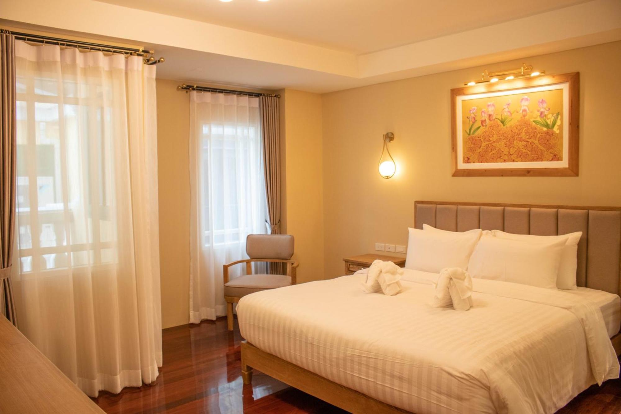 Siri Ratchadamnoen Bangkok Hotel Dış mekan fotoğraf
