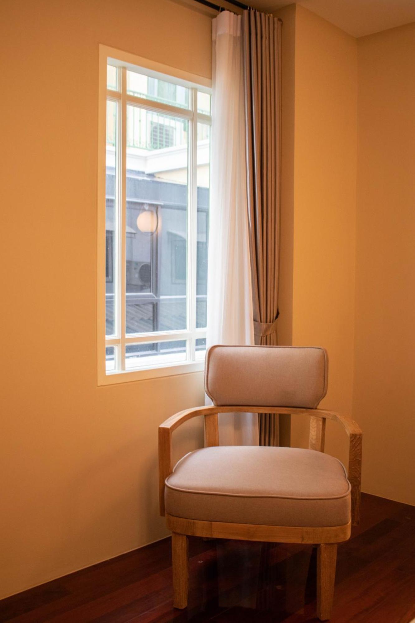 Siri Ratchadamnoen Bangkok Hotel Dış mekan fotoğraf